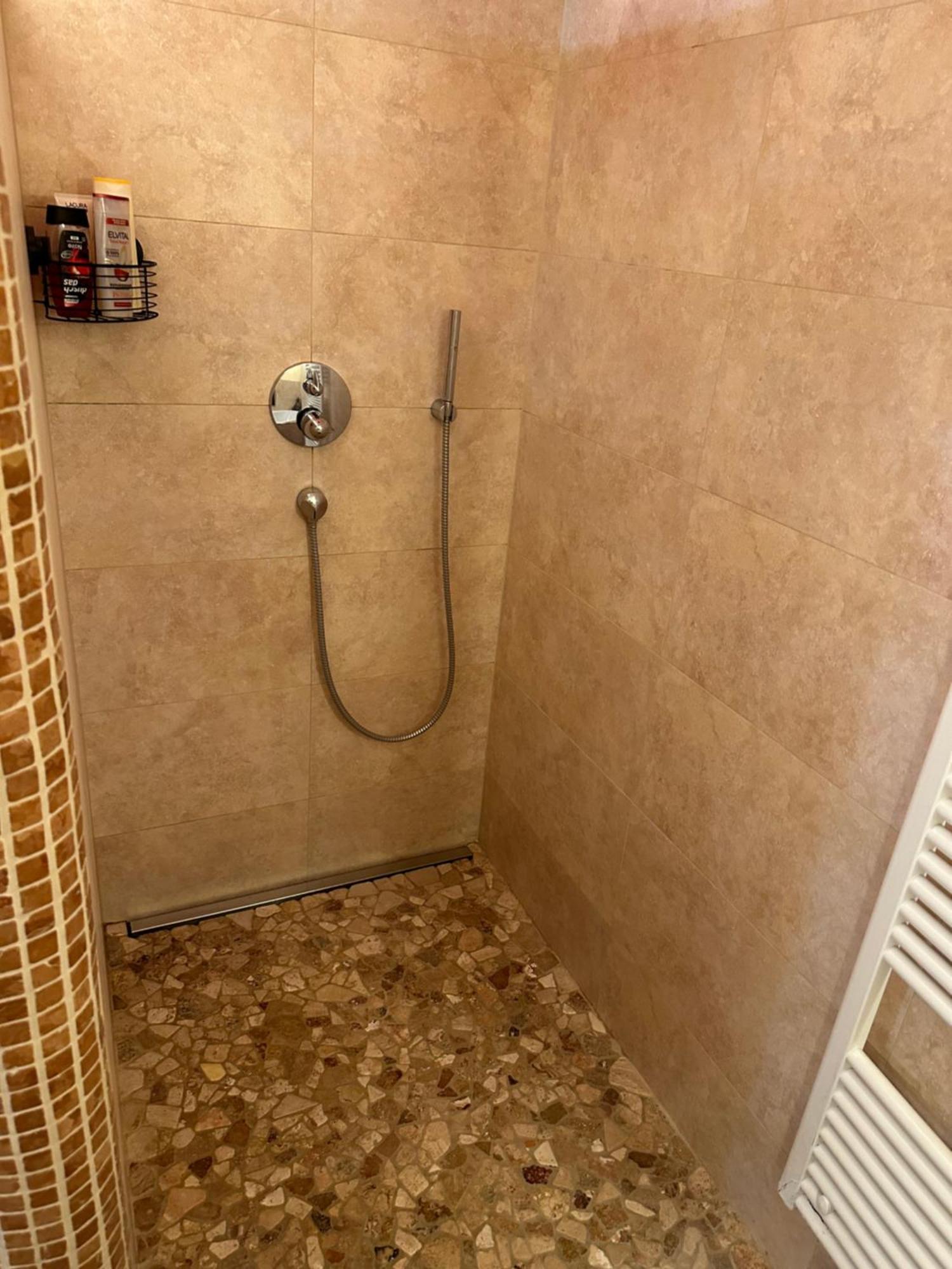 Suite Sinja Erlebnisferienwohnung Hausham Exteriör bild