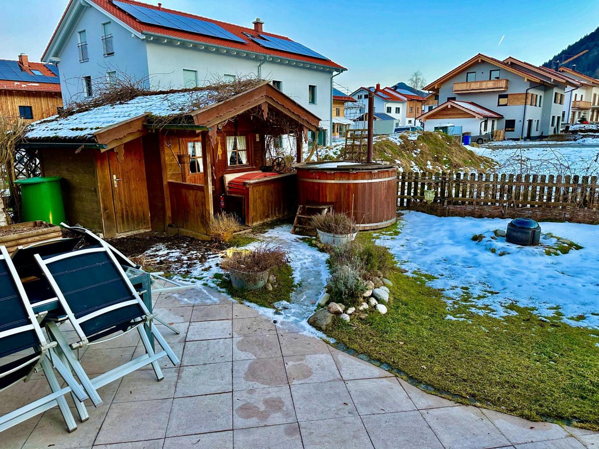 Suite Sinja Erlebnisferienwohnung Hausham Exteriör bild
